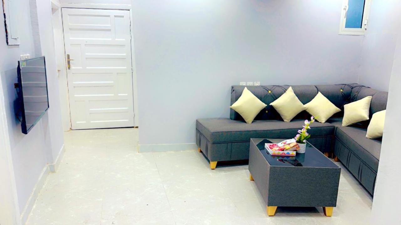 دار المدينة House Madinah Apartment Medina ภายนอก รูปภาพ
